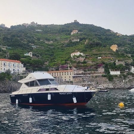 Salerno Yacht酒店 外观 照片