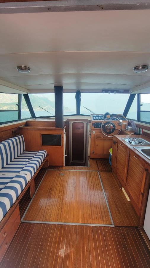 Salerno Yacht酒店 外观 照片