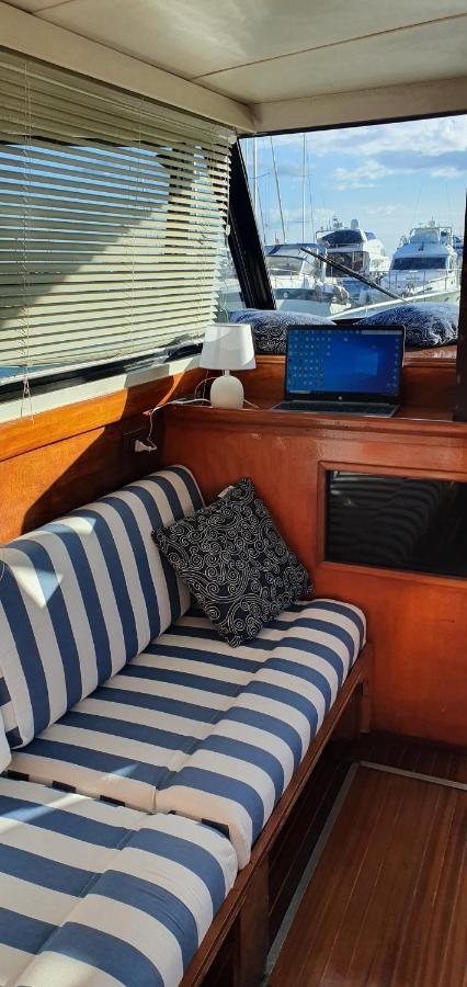 Salerno Yacht酒店 外观 照片