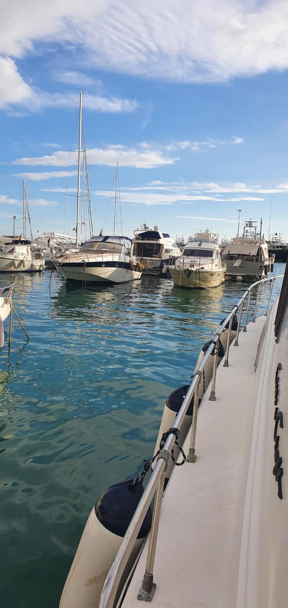 Salerno Yacht酒店 客房 照片